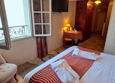Chambre charme lit Double